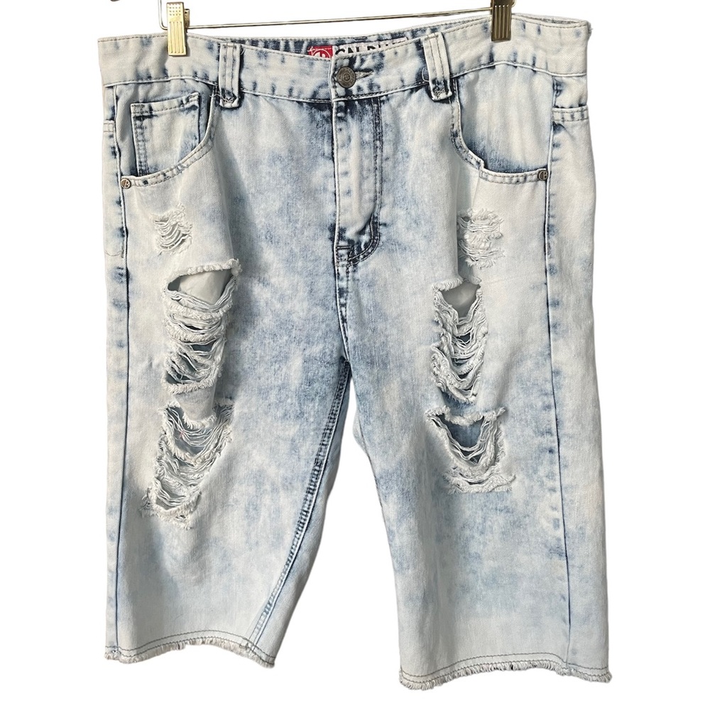 Men’s CB CN Blue Shorts Grunge Denim Shorts Size 36